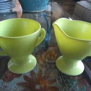 Vintage Milkglass creamer and sugar bowl set